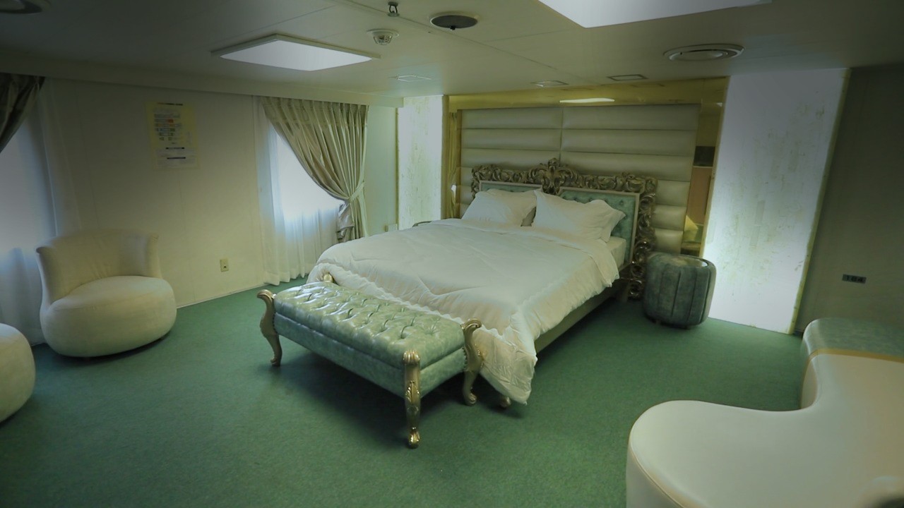 bay one ticket, bay one cruise ship, book bay one ticket